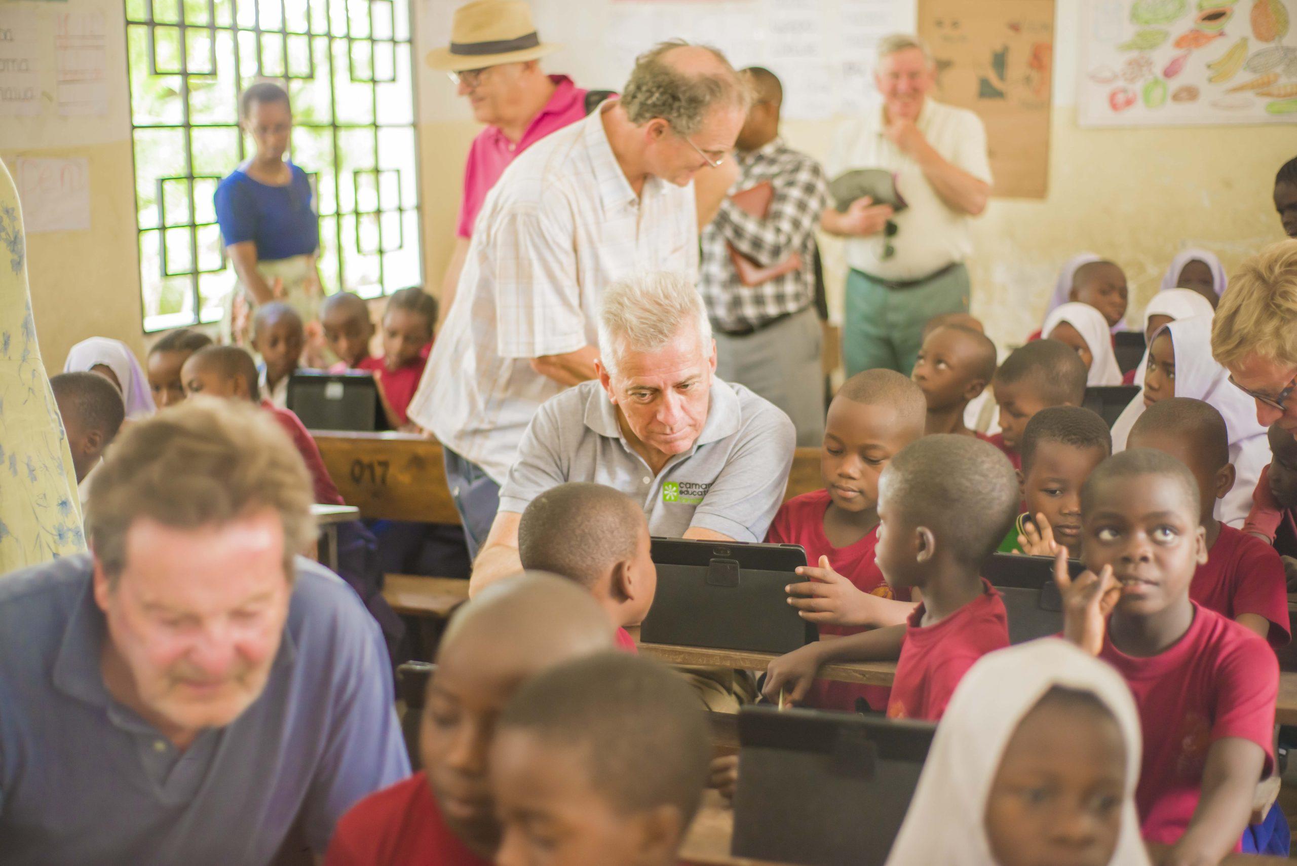 KitKit School - Camara Tanzania (16)